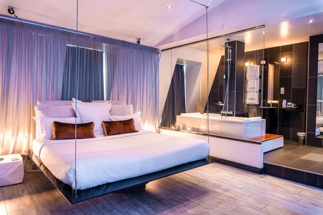 Kube Hotel Paris Exterior photo